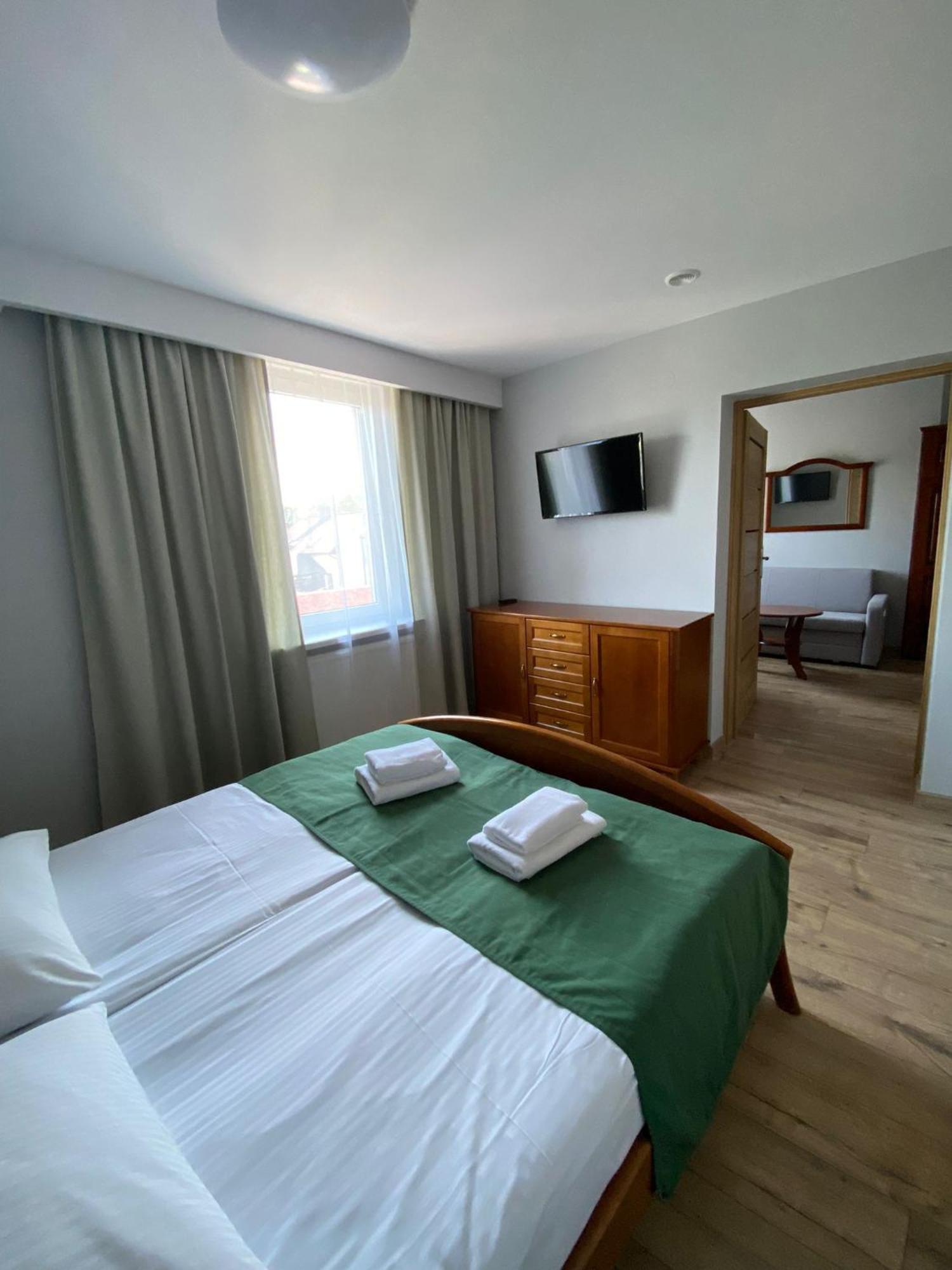 Hotel Kresowianka Konin  Εξωτερικό φωτογραφία
